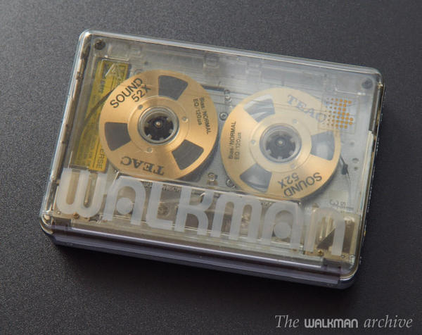SONY Walkman WM-504 Transparent 06 1