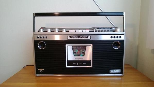 Williamsons AIE-2000 Boombox