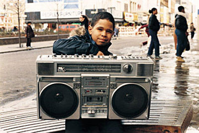 boombox_with_kid