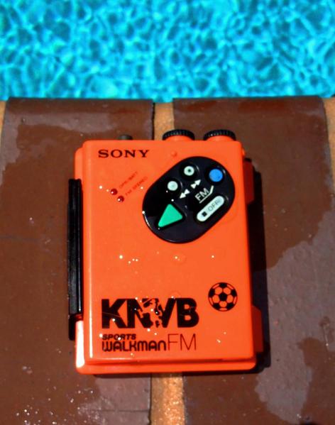 Sony WM-F5 Orange Best Wet 2