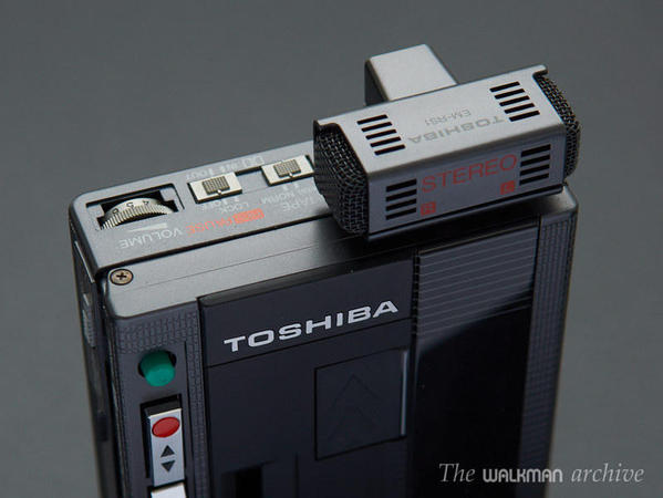 Toshiba Walkman KT-RS1 12