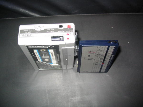 Sanyo'sMG100,M-G110DT 025