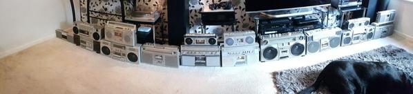 Portable Stereo Group Shots [2)