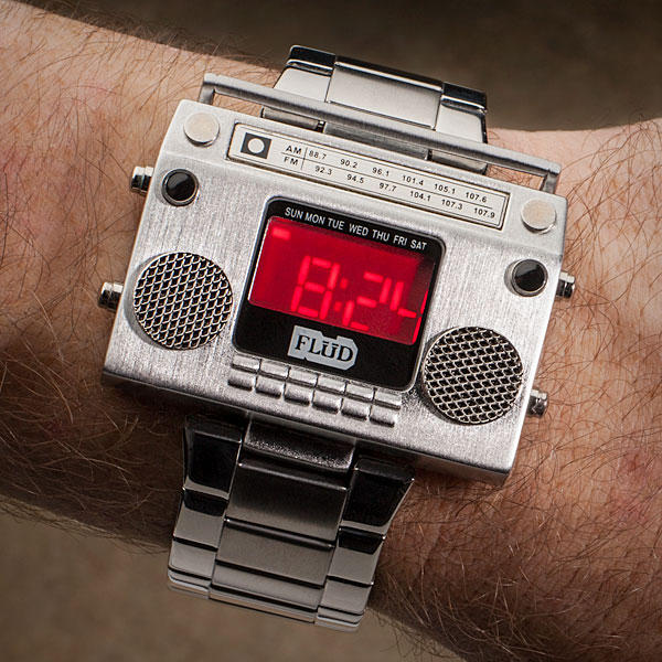 boombox_watch_inuse